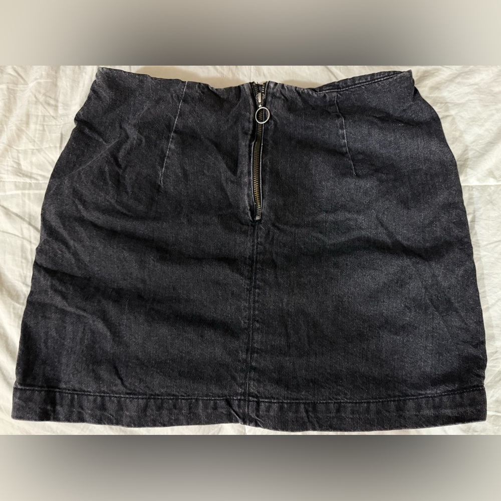 Noisy May black denim zip up mini skirt from ASOS
